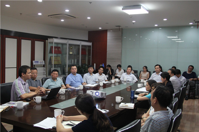 蘇豪建設(shè)集團舉辦房地產(chǎn)企業(yè)風(fēng)險防范及廉政建設(shè)講座