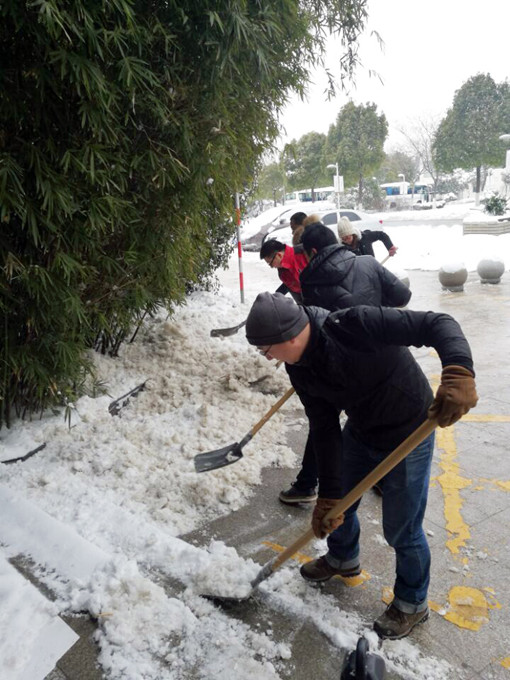 除雪保暢——蘇豪控股集團在行動